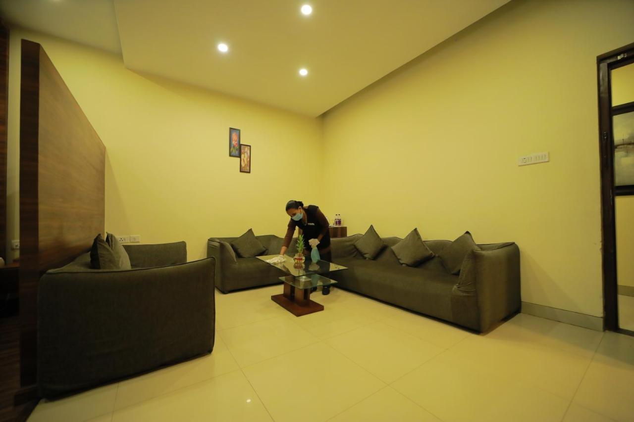 Vijaya Tej Clarks Inn Patna (Bihar) Exterior foto